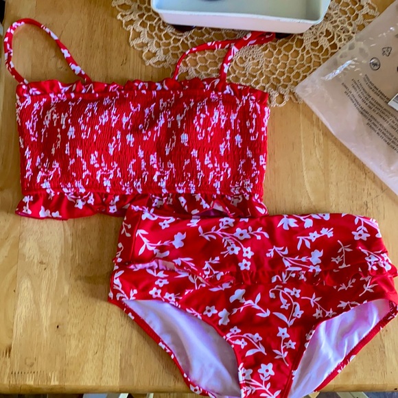 ❤️NEW Red Highwaisted two piece ❤️ - Picture 1 of 8